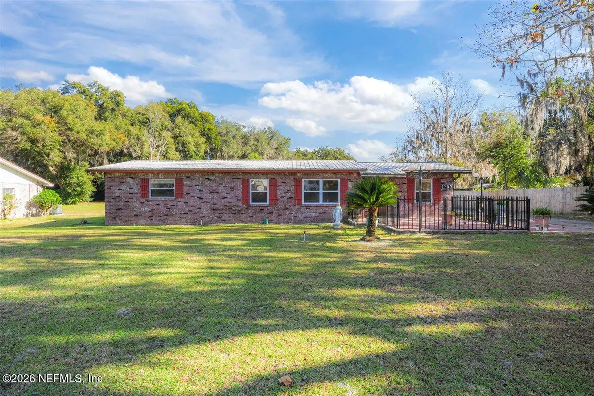 1707 S Palm Avenue, Palatka, FL 32177 - Image #1