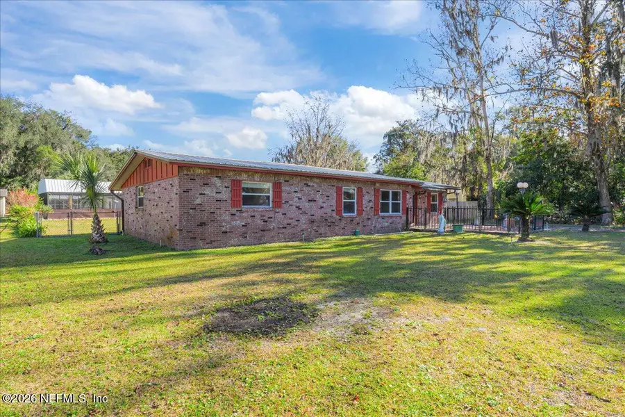 1707 S Palm Avenue, Palatka, FL 32177 - Image #2