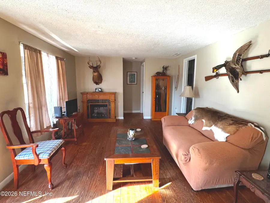 130 Adrian Avenue, Interlachen, FL 32148 - Image #3