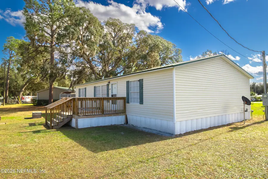 117 Lake View Avenue, Georgetown, FL 32139 - Image #2