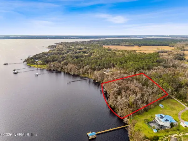 900 River Mist Bend, Palatka, FL 32177