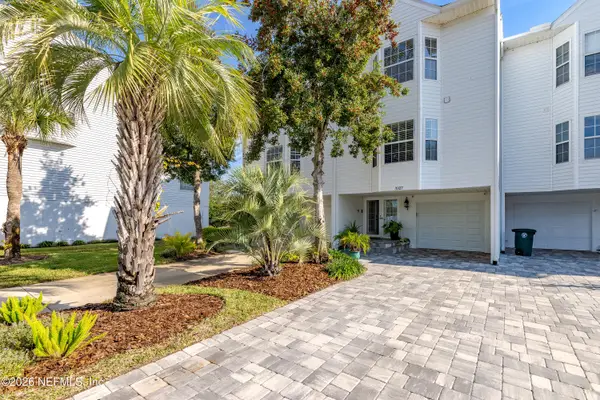 3327 Lighthouse Point Lane, Jacksonville, FL 32250