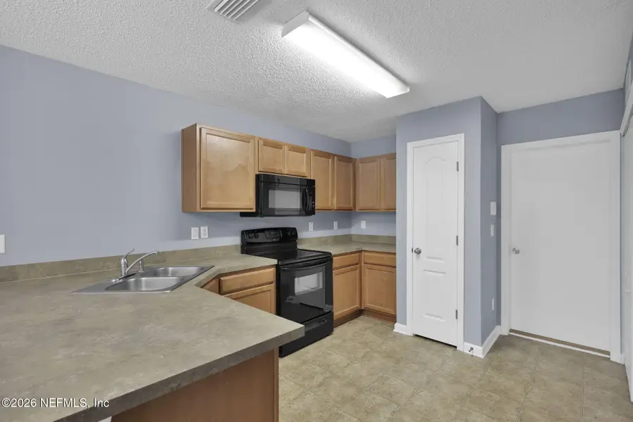 7764 Playschool Lane, Jacksonville, FL 32210 - Image #3