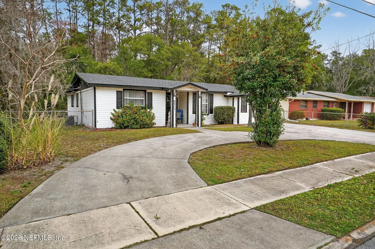 5211 Arrowsmith Road, Jacksonville, FL 32208 - Image #1