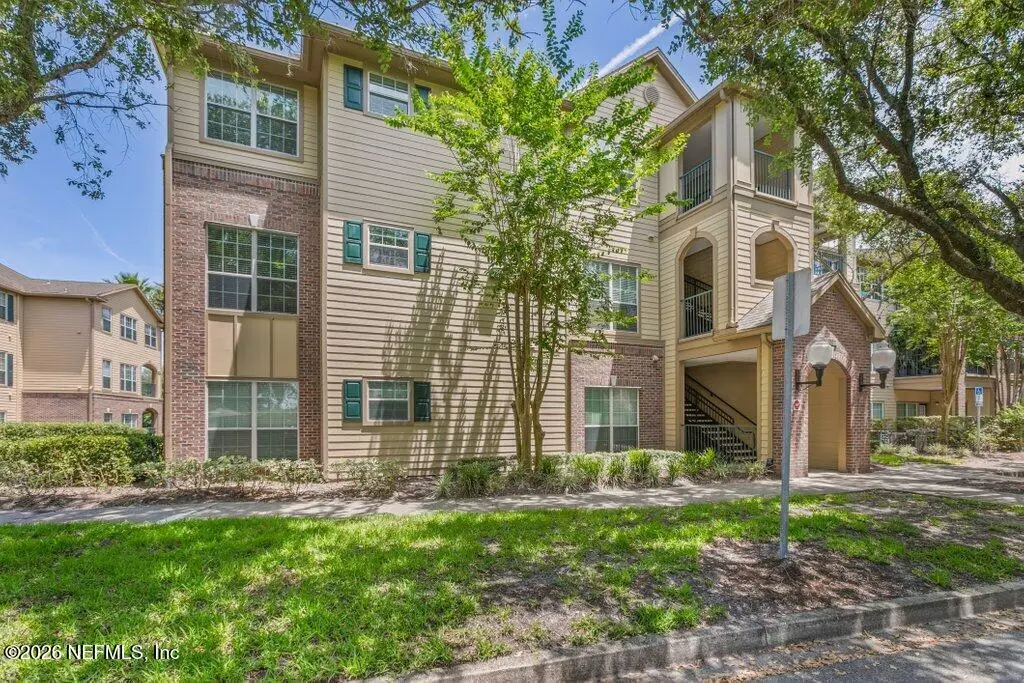 7800 Point Meadows Drive #1035, Jacksonville, FL 32256 - Image #1