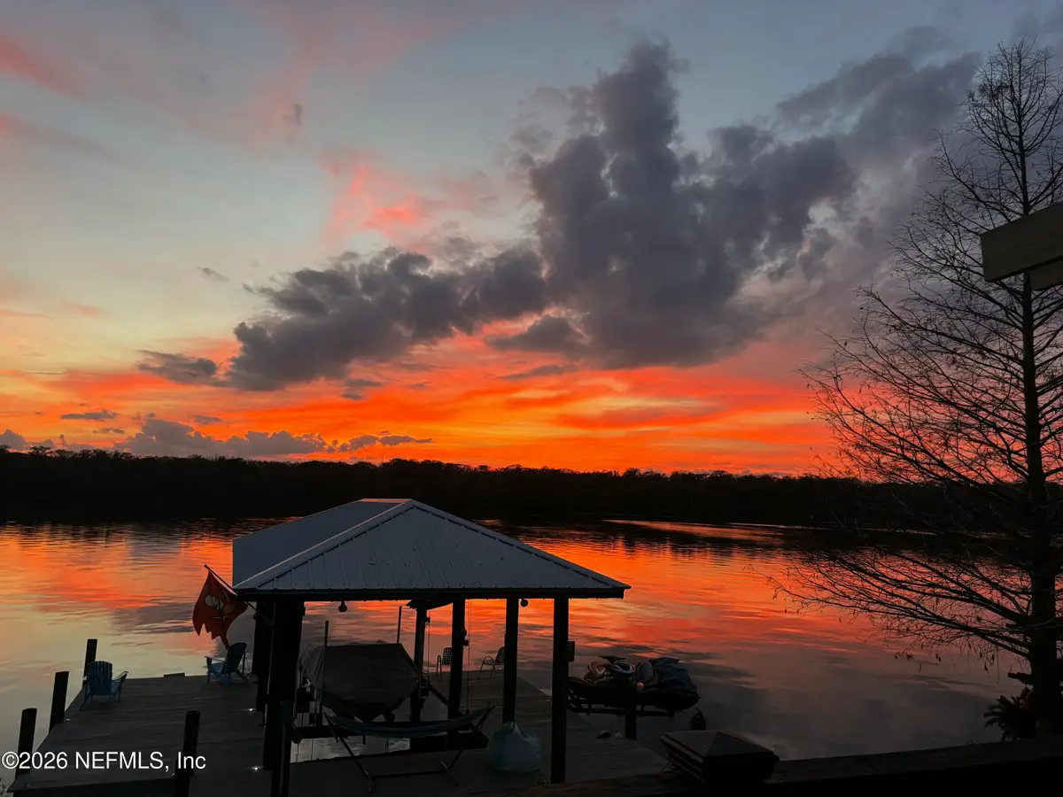 215 Sportsman Drive, Welaka, FL 32193 - Image #1