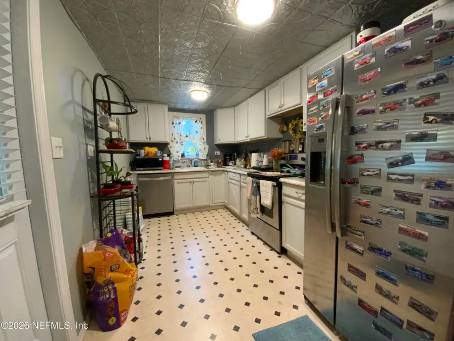 210 Pine Avenue, Pomona Park, FL 32181 - Image #3