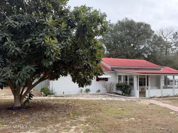 110 Kitty Lane, Interlachen, FL 32148