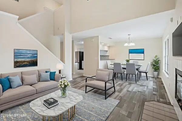 12763 Ashbrook W Circle, Jacksonville, FL 32225