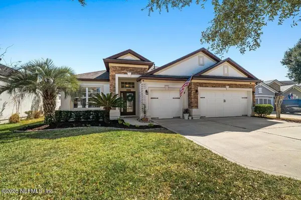 1008 St Julien Court, St. Johns, FL 32259