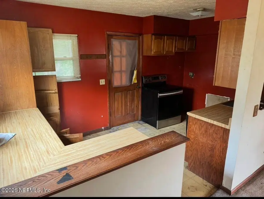 943 Noah Road, Jacksonville, FL 32218 - Image #3