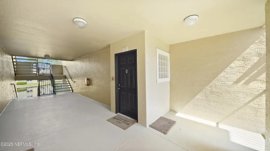 1701 The Greens Way #424, Jacksonville Beach, FL 32250 - Image #2