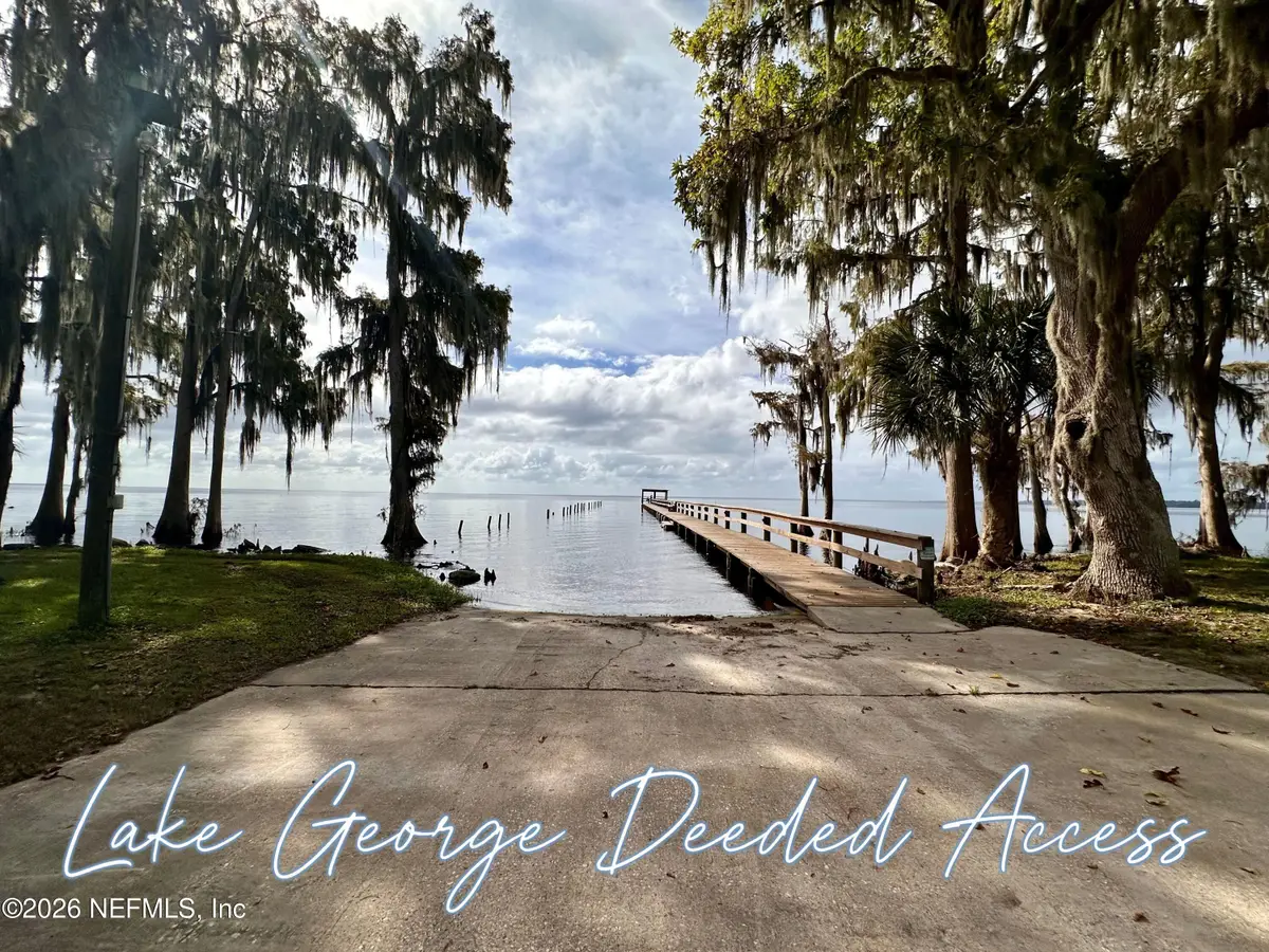 304 Lakeshore Drive, Georgetown, FL 32139 - Image #1