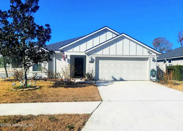 2720 Salt Lake Drive, Jacksonville, FL 32211