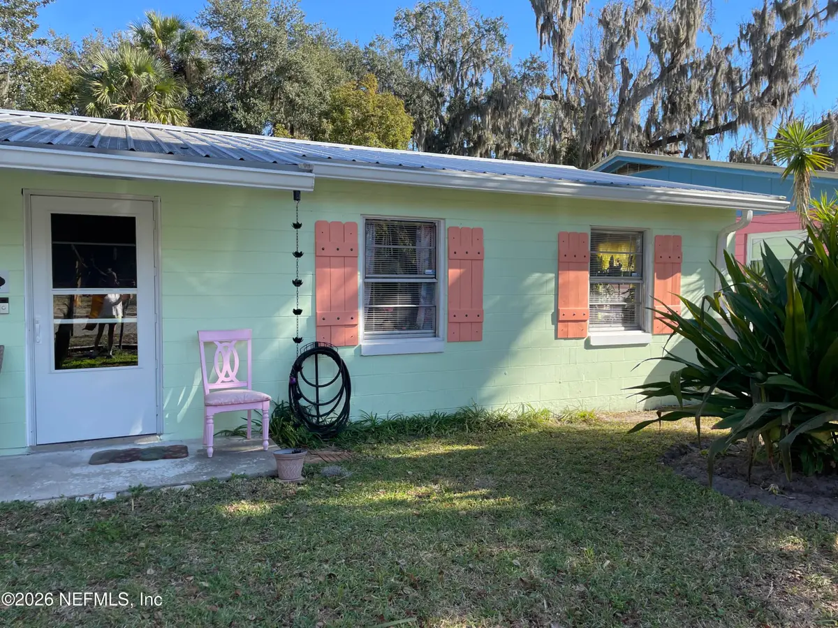 709 N 11th Street, Palatka, FL 32177 - #1