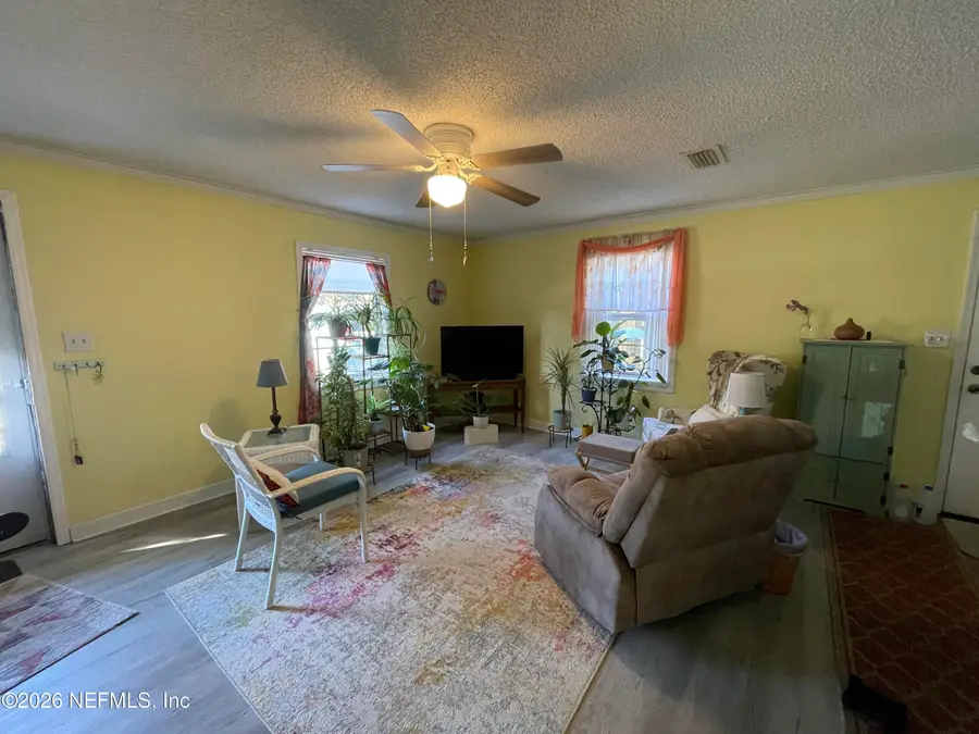 709 N 11th Street, Palatka, FL 32177 - #2