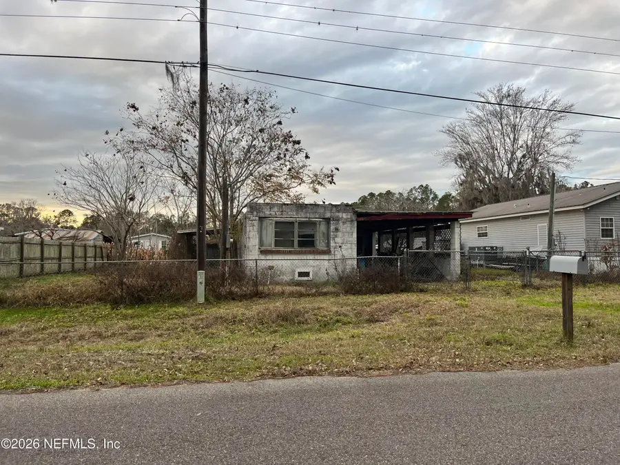 111 Walt Lane, Satsuma, FL 32189 - #2