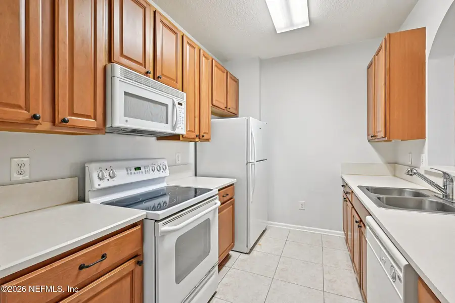 7801 Point Meadows Drive #8209, Jacksonville, FL 32256 - Image #2