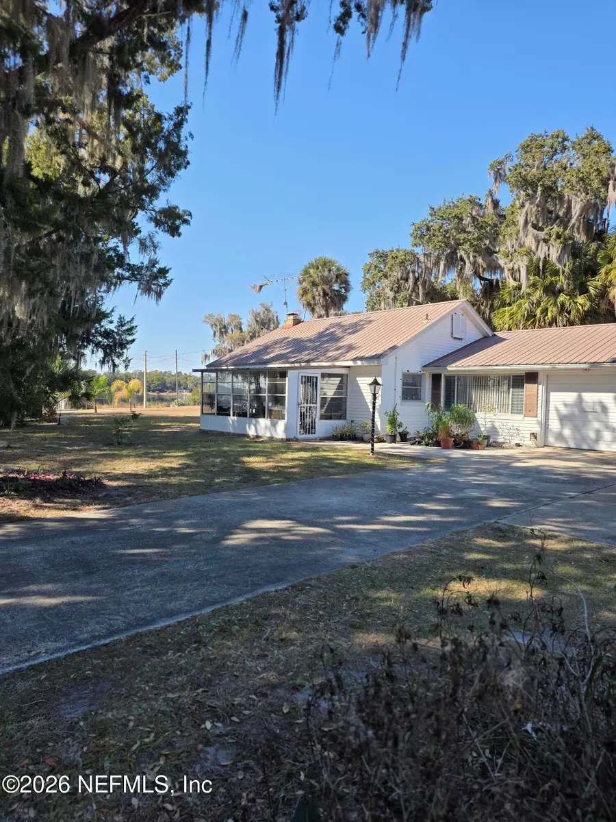 624 Palmetto Avenue, Crescent City, FL 32112 - #3