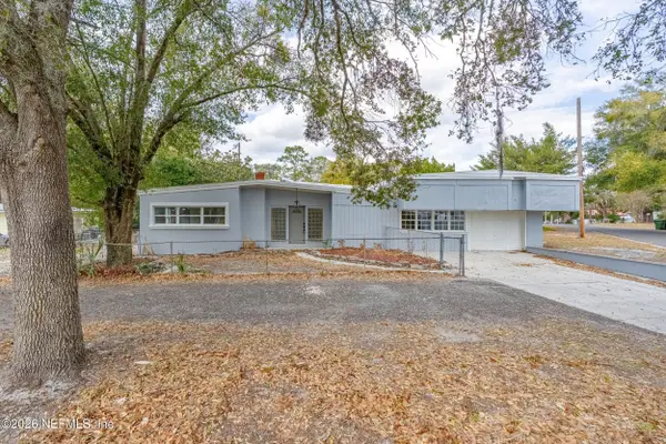 202 Azalea Circle, Palatka, FL 32177