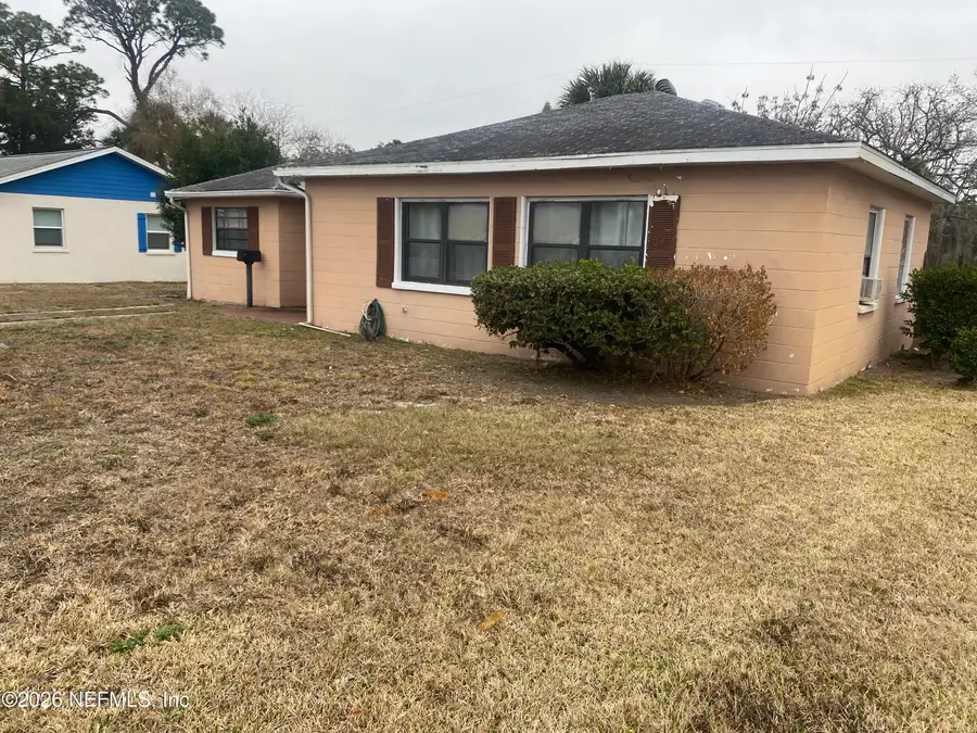 315 White Street, Daytona Beach, FL 32114 - #2