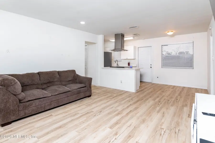 7303 Sandhurst S Road, Jacksonville, FL 32277 - #3