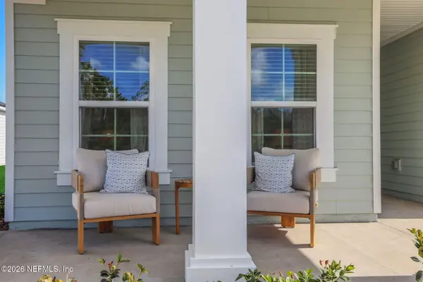 11 Bottlebrush Lane, Palm Coast, FL 32164