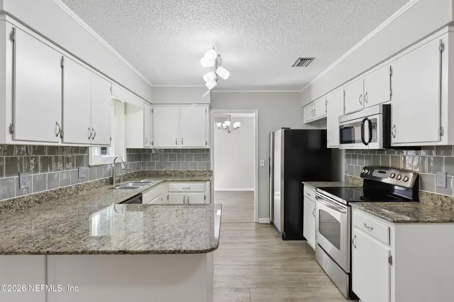 3842 Fernglen Drive, Jacksonville, FL 32277 - #2