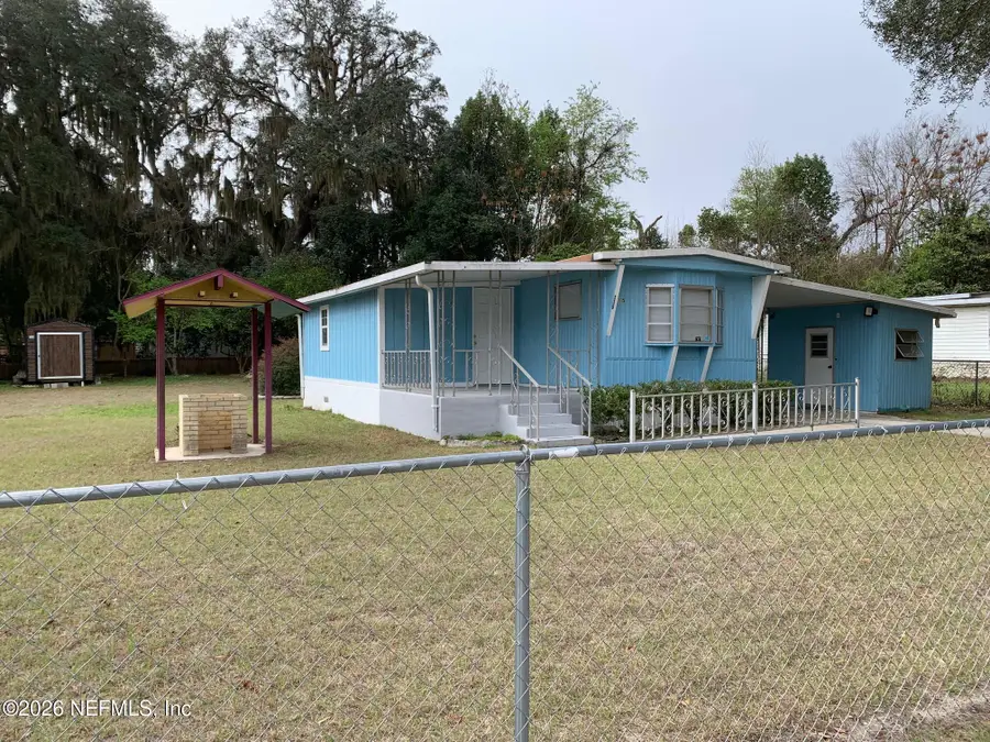 115 Sawyer Street, Interlachen, FL 32148 - #2