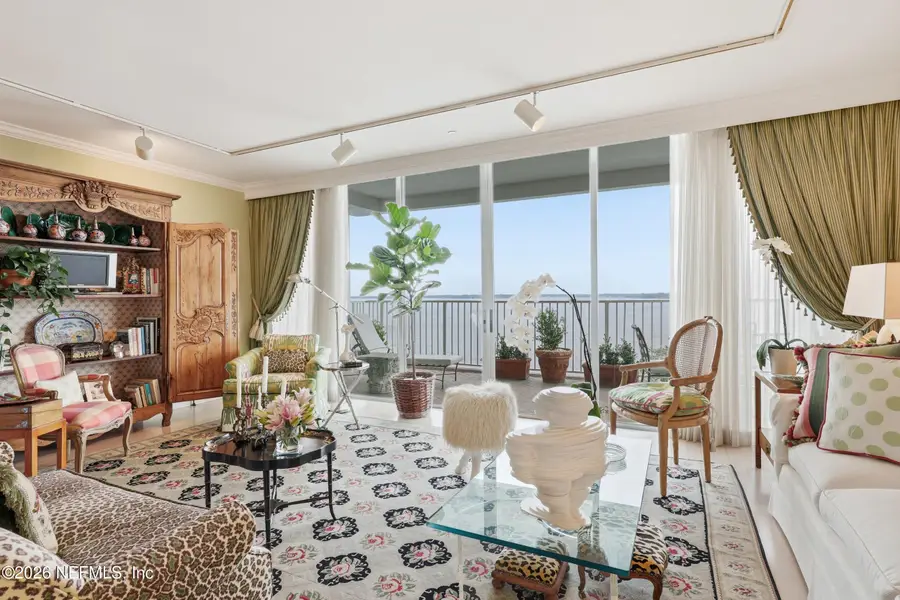 1560 Lancaster Terrace #908, Jacksonville, FL 32204 - #3