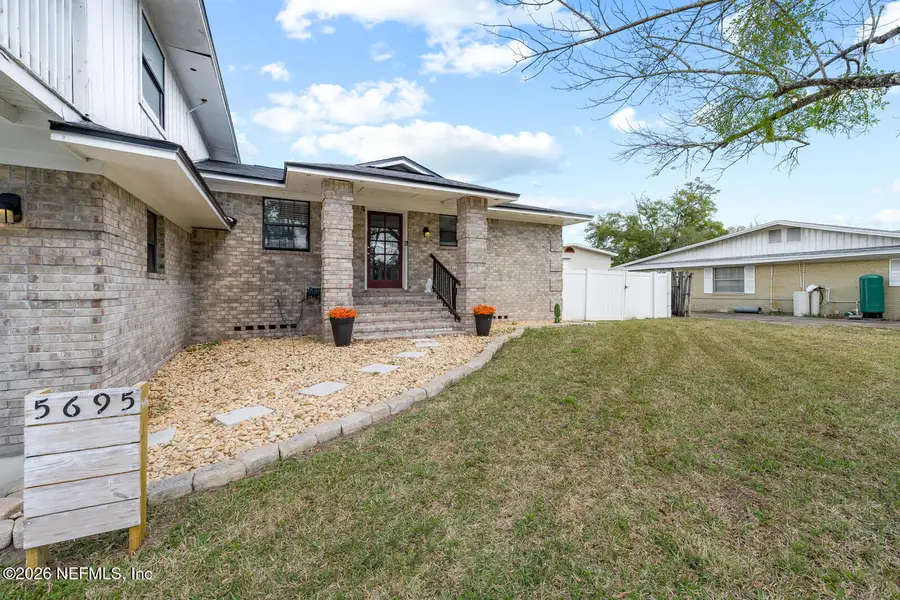 5695 Hyde Park Circle, Jacksonville, FL 32210 - #2