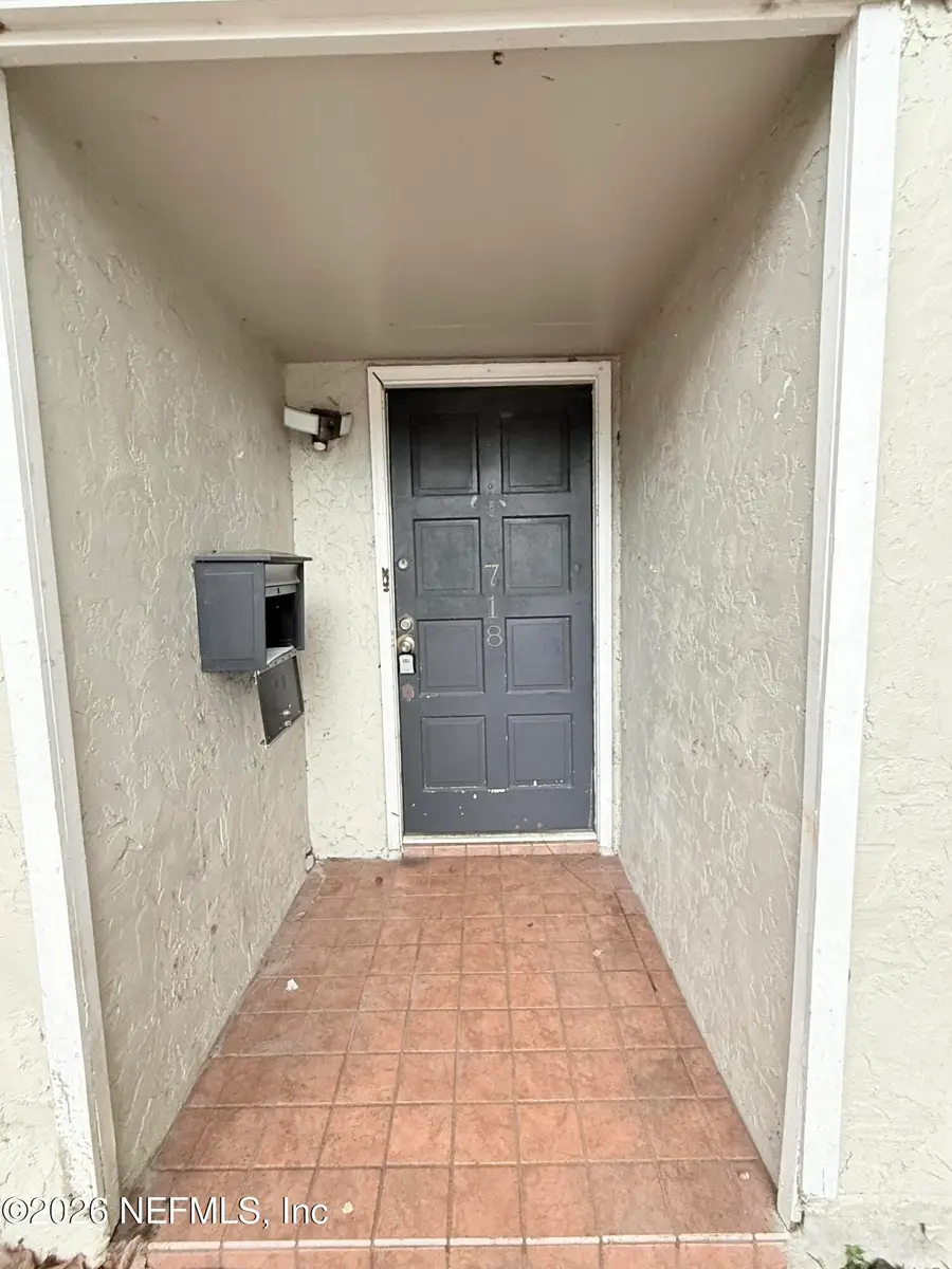 718 Oaks Manor Court #M1-2, Jacksonville, FL 32211 - #2
