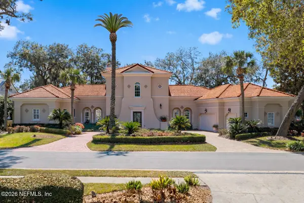 1049 Shipwatch E Drive, Jacksonville, FL 32225