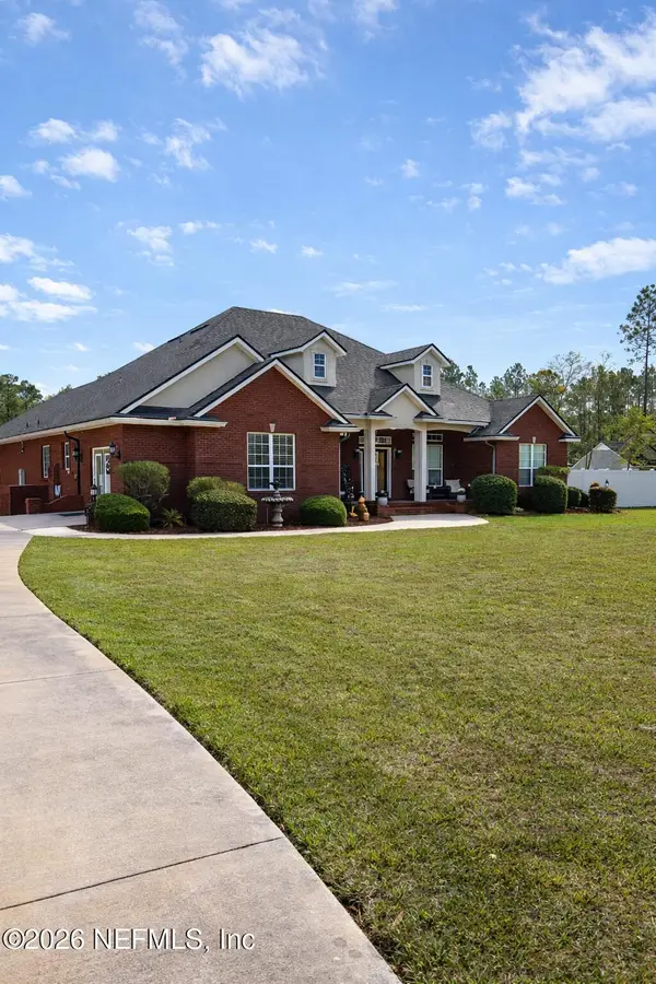 3795 Raintree Drive, Macclenny, FL 32063