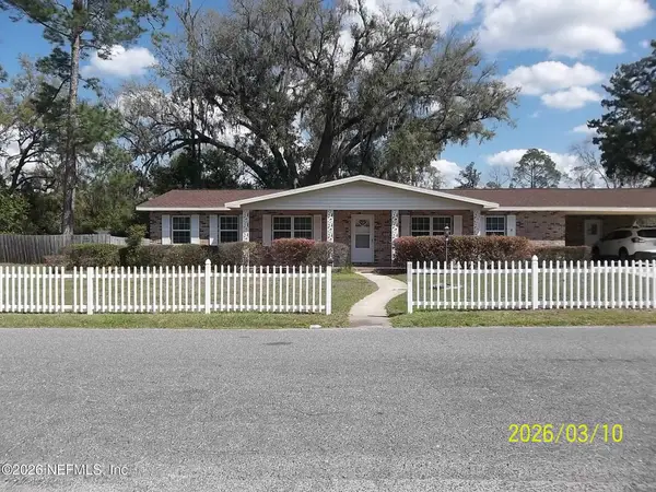 1025 White Ave Se E, Live Oak, FL 32064
