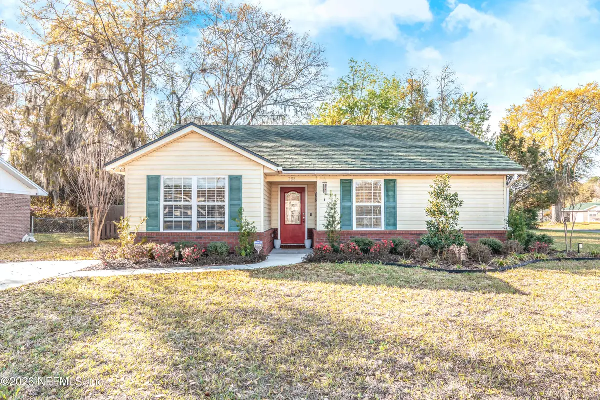 288 W Ohio Avenue, Macclenny, FL 32063 - #1