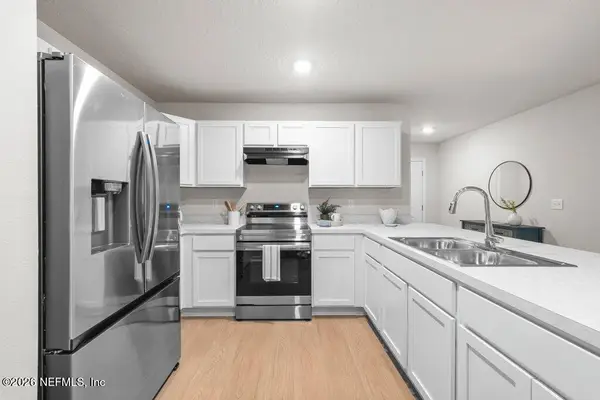 1305 Pangola Drive, Jacksonville, FL 32205