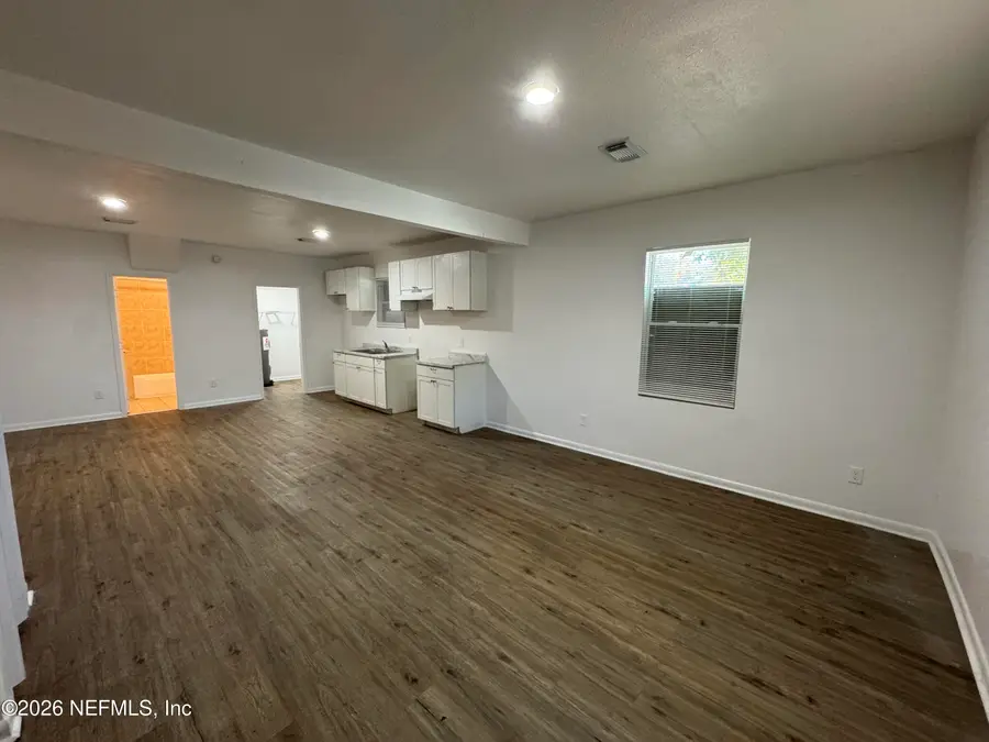 34 La Main Court, Jacksonville, FL 32204 - #2