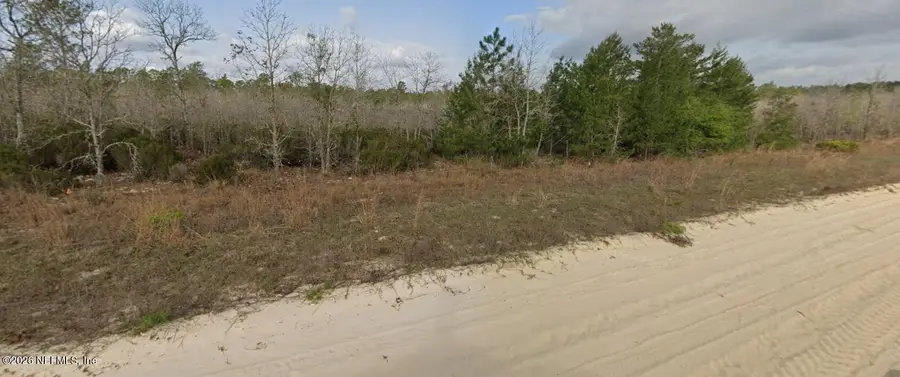 405 Monroe Street, Interlachen, FL 32148 - #3