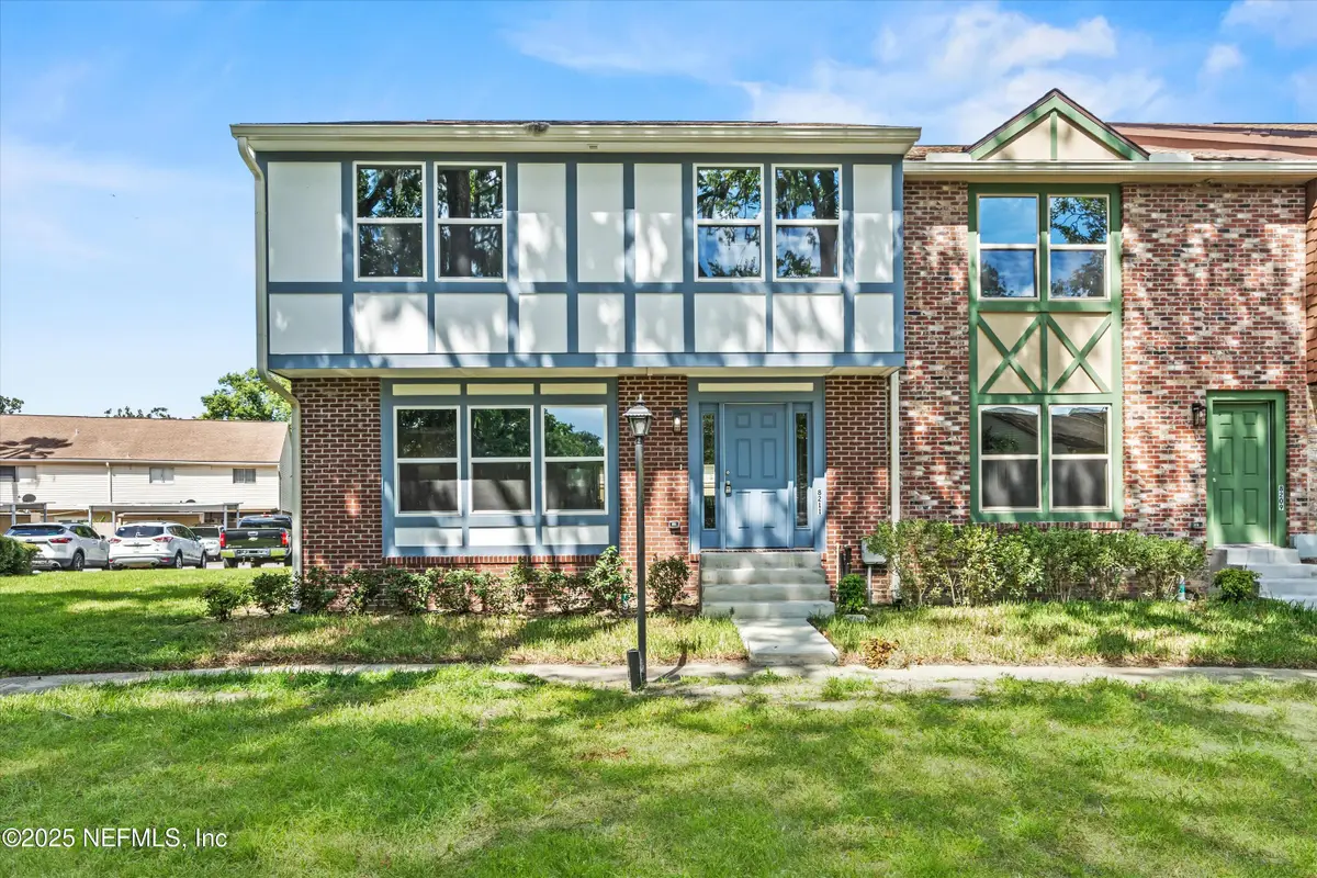8211 Kensington Square, Jacksonville, FL 32217 - #1