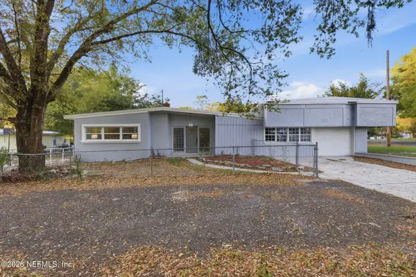 202 Azalea Circle, Palatka, FL 32177