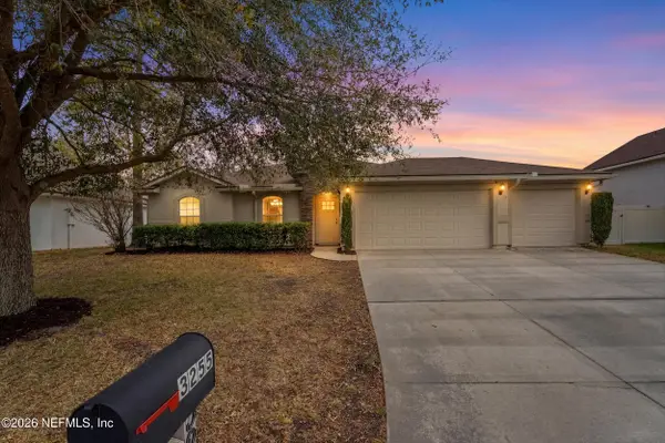 3255 Ginny Lake Drive, Middleburg, FL 32068