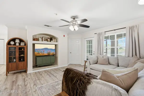 3591 Kernan S Boulevard #812, Jacksonville, FL 32224