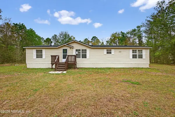 2210 Hibiscus Avenue, Middleburg, FL 32068