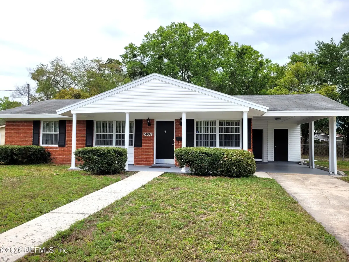 5607 Santa Monica S Boulevard, Jacksonville, FL 32207 - #1
