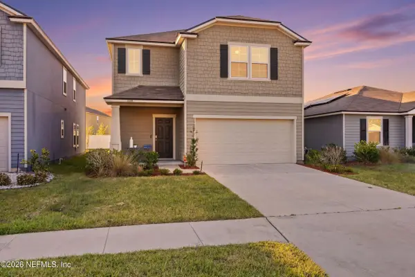 2555 Oak Stream Drive, Green Cove Springs, FL 32043