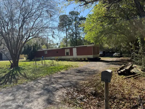 9066 Doris Lane, Jacksonville, FL 32220