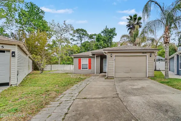 3819 Autumn Leaf Court, Jacksonville, FL 32246