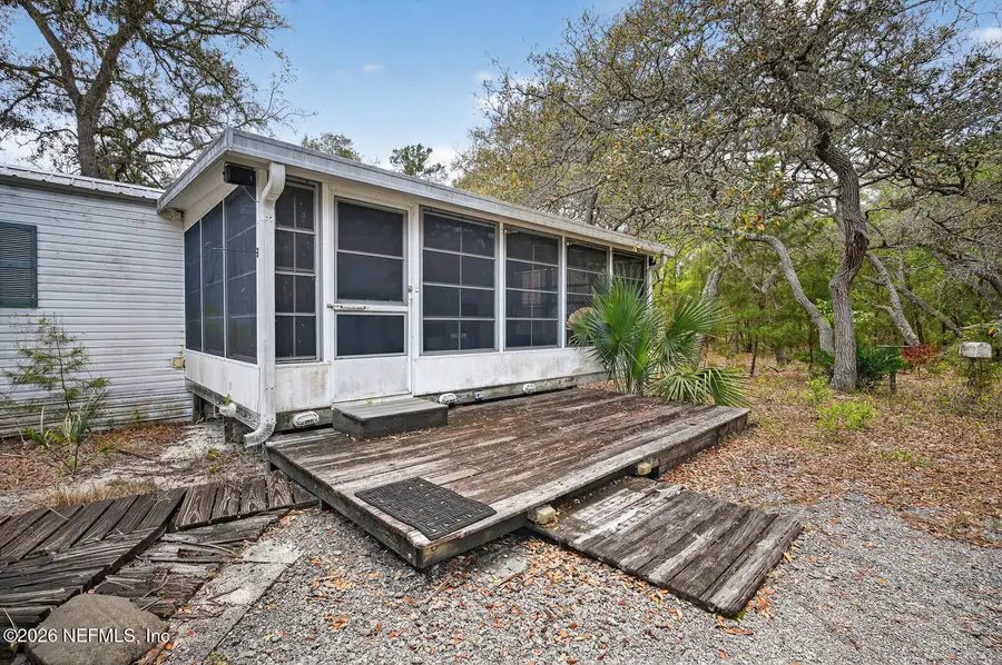 440 Dumbarton Avenue, Crescent City, FL 32112 - #2