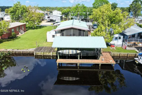 160 Moonlite Drive, Satsuma, FL 32189